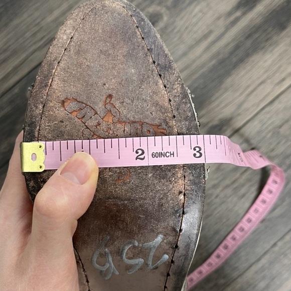 Freebird by Steven Studded Leather Ankle Boots Snake Embossed Stacked Heel Sz 6 - Picture 13 of 15